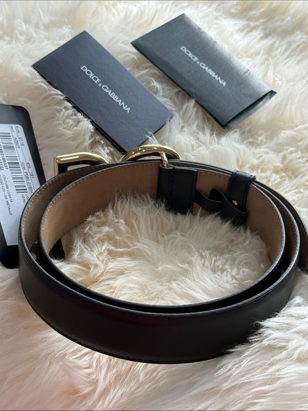 Dolce & Gabbana Black Leather Belt with Gold DG Buckle - Picture 10 of 10